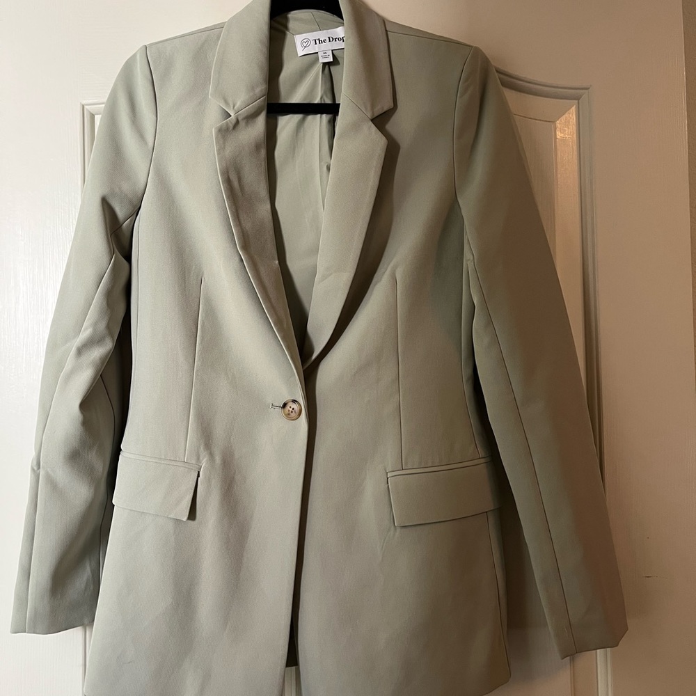 Women’s blazer